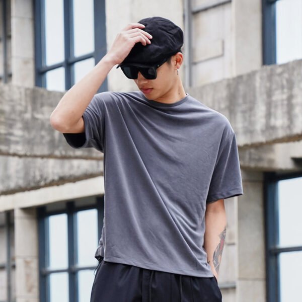 Y043p65 Original Design Dark Round Neck Men's Short Sleeve T-shirt