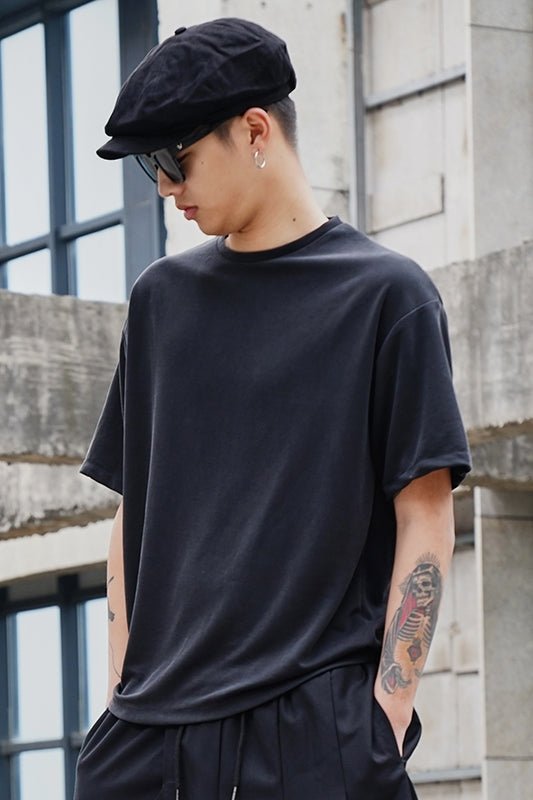 Y043P65 Original Design Dark Black Yamamoto Style Round Collar Men's Short-sleeved T Shirt